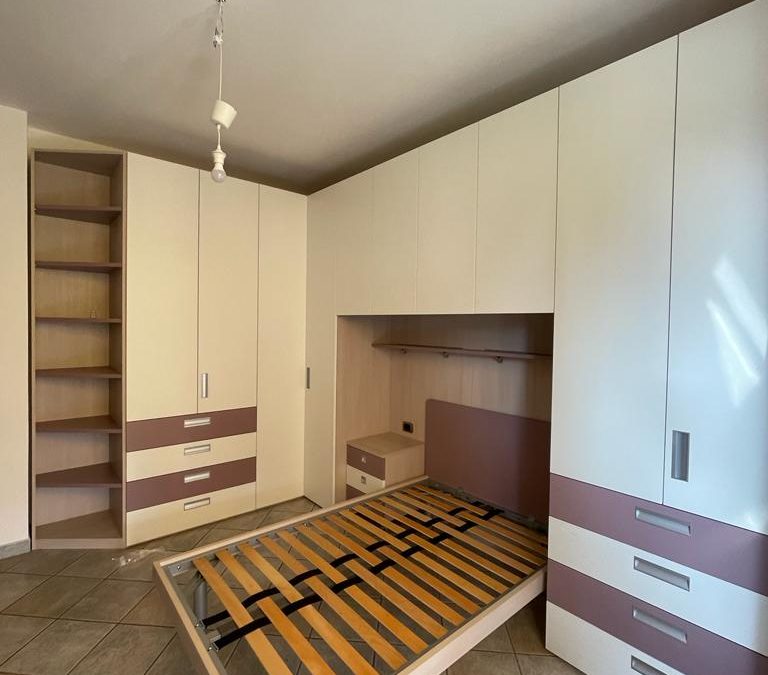 I vantaggi delle camerette a ponte: Spazio e stile per la tua casa